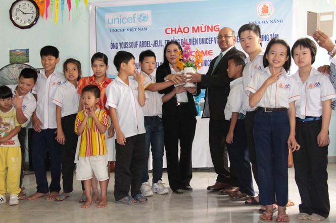 UNICEF hỗ trợ 462 triệu đồng cho trẻ em dioxin Đà Nẵng - ảnh 5