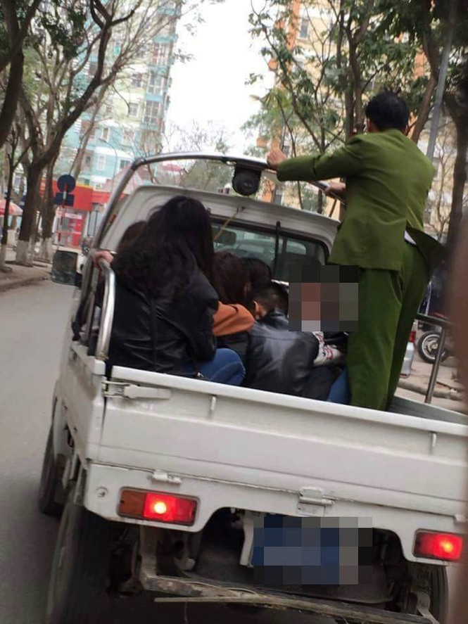 Thực hư chuyện 9 học sinh cấp 2 vào nhà nghỉ 'thác loạn' - ảnh 1