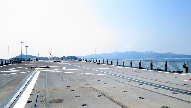 Tàu quân sự Singapore cập Cảng quốc tế Cam Ranh - ảnh 5