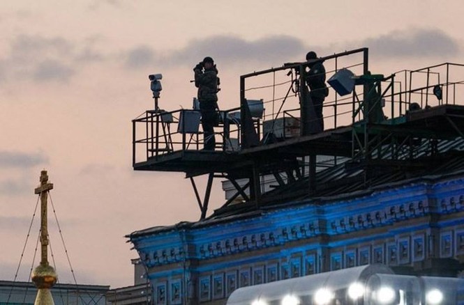 Lính bắn tỉa Nga bảo vệ lễ duyệt binh 9/5 như thế nào? - ảnh 9