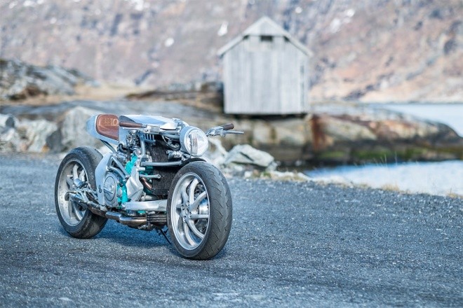 Yamaha GTS1000 - 'quái thú' phá cách của thợ Na Uy - ảnh 7