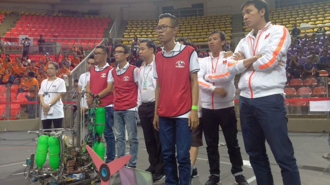 Thi Robocon: Malaysia 2 lần chiến thắng Trung Quốc - ảnh 1
