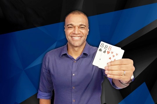 Denilson: Từ sao xịt Hải Phòng tới 'thần tài' poker - ảnh 4