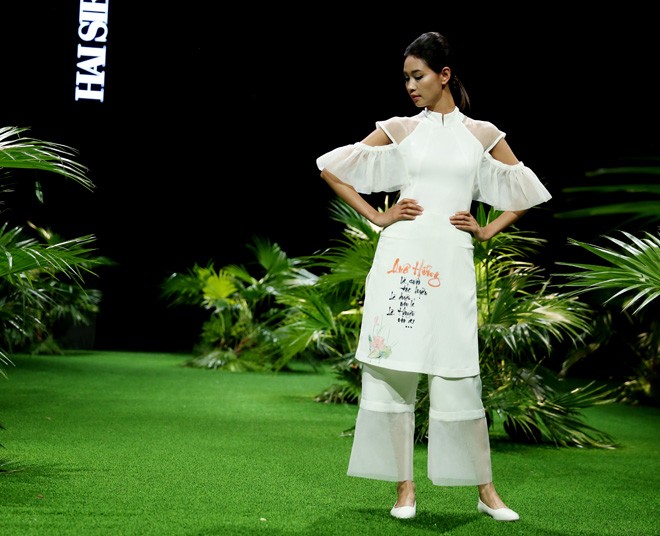 Vietnam Fashion Week: Xanh mướt xuân hè châu Á nhiệt đới mới - ảnh 4