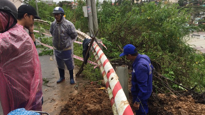 Mưa lớn kéo dài gây ra hàng chục điểm sạt lở ở Đà Lạt - ảnh 3