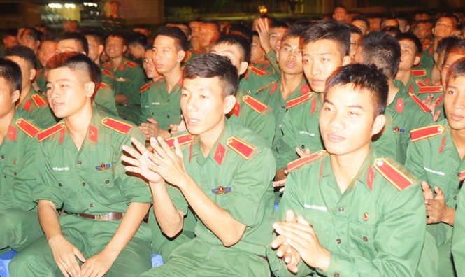 Sôi động đêm Gala “Khát vọng - Cống hiến - Trưởng thành” - ảnh 4