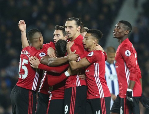 Ibrahimovic lập cú đúp, M.U dễ dàng đánh bại West Brom - ảnh 3