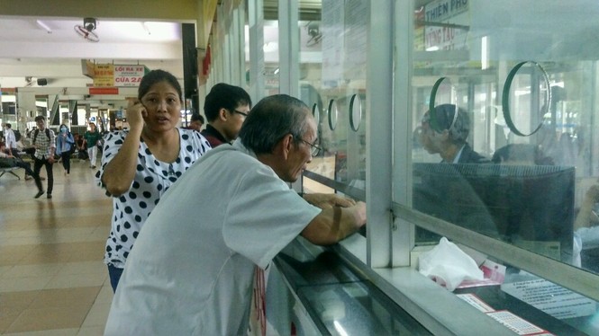 Vé tàu xe tết: Xuất hiện nhiều vé giả - ảnh 1