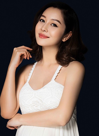 Người đẹp Jennifer Phạm sinh con trai - ảnh 1