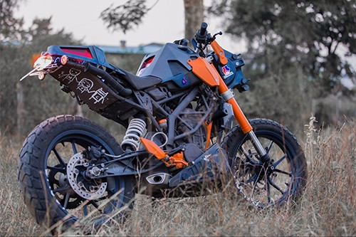 Tròn mắt với KTM Duke 200 độ kỳ quái - ảnh 6