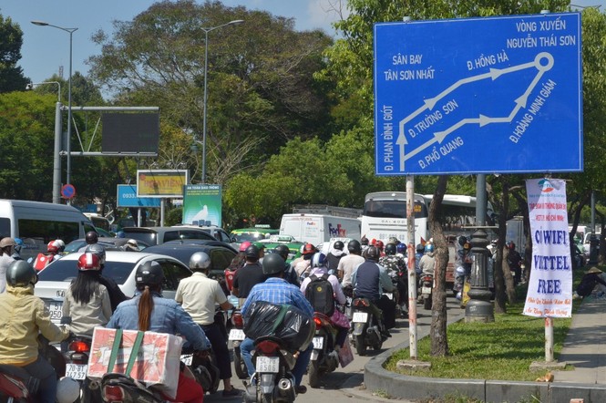 Giải pháp nào “gỡ” kẹt xe cho Tân Sơn Nhất? - ảnh 3