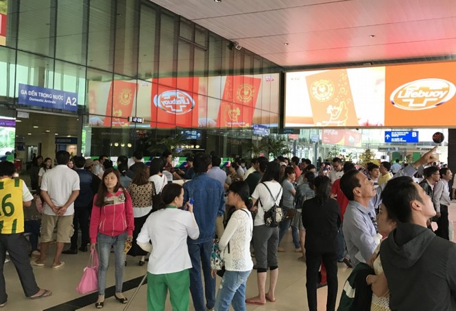 Bến xe, ga Sài Gòn vắng khách, sân bay chật kín người - ảnh 19