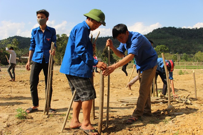 Nhân giống hàng ngàn gốc hoa quý nơi miền Tây xứ Nghệ - ảnh 3