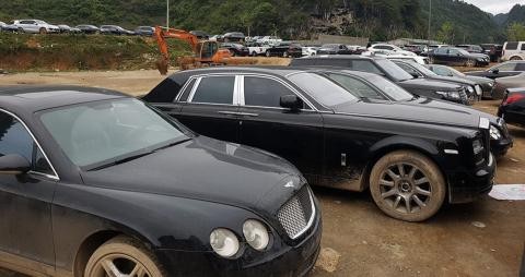Cao Bằng nói gì về 50 siêu xe phơi trên đất trống? - ảnh 6