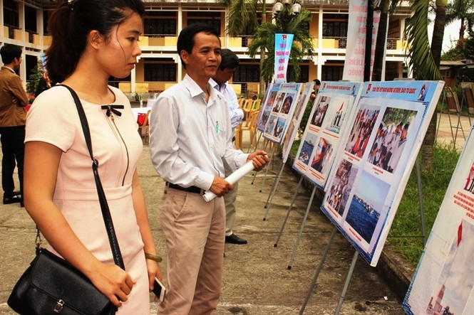 Tuổi trẻ Thừa Thiên Huế với biển, đảo quê hương - ảnh 6