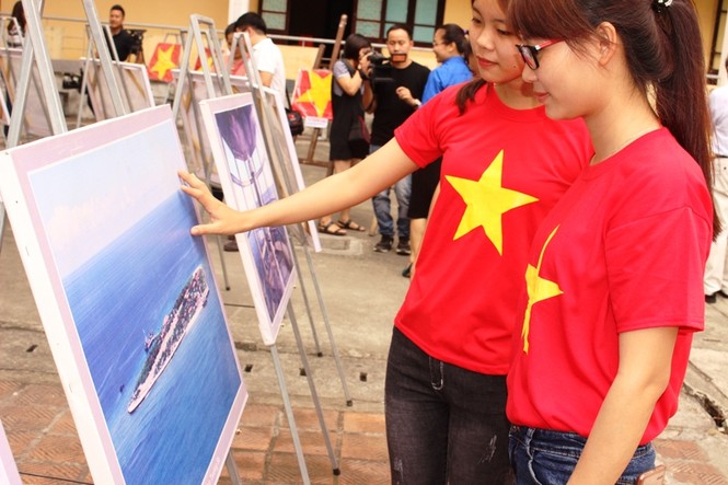 Tuổi trẻ Thừa Thiên Huế với biển, đảo quê hương - ảnh 7