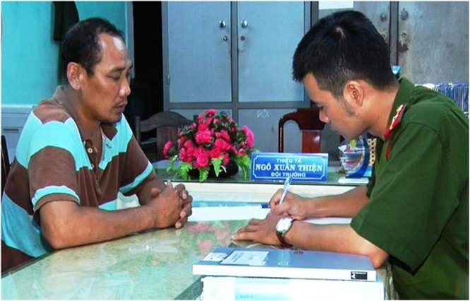 Phát hiện, thu giữ 3,5 tấn nội tạng động vật phân hủy trên ô tô tải - ảnh 1