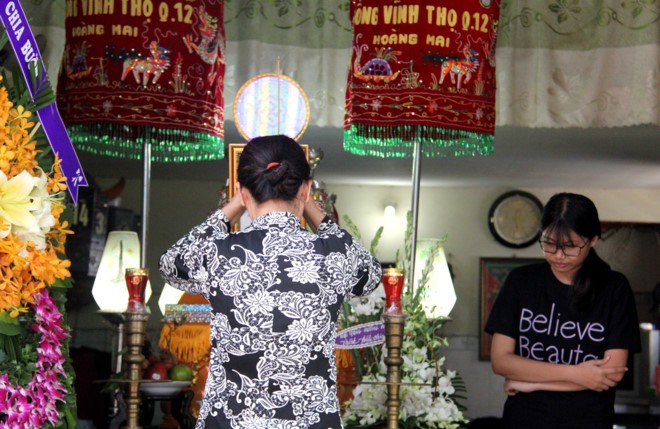 Nỗi đau vô tận của thân nhân bé trai bị nắp cống đè chết - ảnh 2