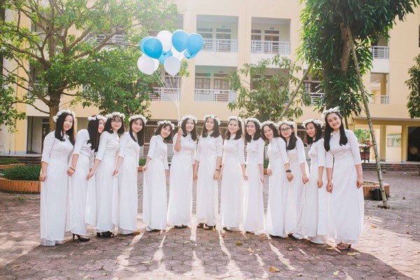Lớp học có 1 thủ khoa khối A 30 điểm, 27 học sinh còn lại đều trên 27 điểm - ảnh 3