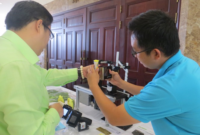 Kiều bào hiến kế làm nông nghiệp công nghệ cao - ảnh 1