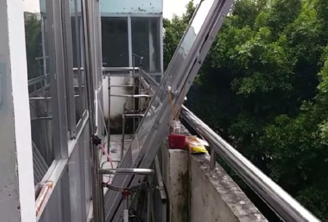 Hãi hùng khi thấy vợ chết treo cổ trong bệnh viện vào rạng sáng - ảnh 1