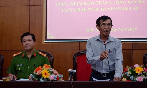 Cà phê nhuộm đen bằng pin con ó 'được bán về Bình Phước' - ảnh 1