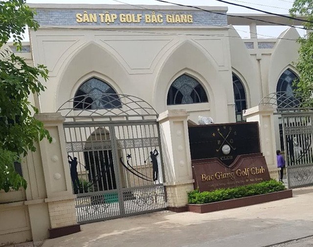 Cận cảnh đất 'vàng' công viên cho mượn làm sân tập golf - ảnh 2