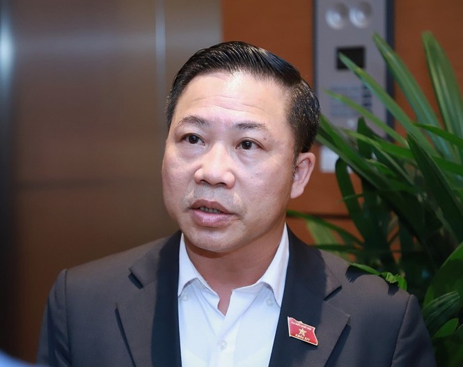 Vụ chết 2 năm vẫn ký xác nhận nhà đất: Người dân bị ném chất bẩn để dằn mặt? - ảnh 2