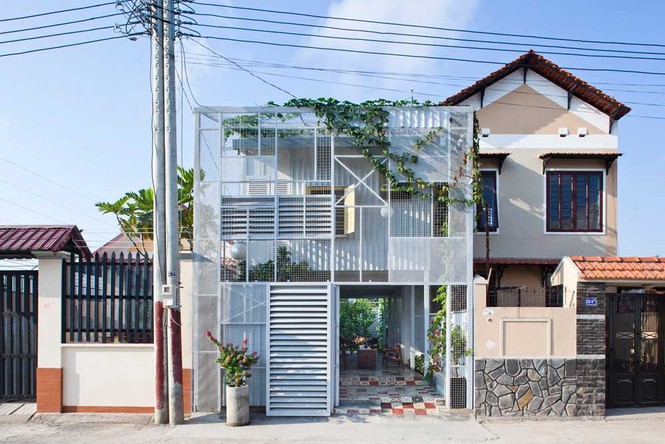 Ngôi nhà tận dụng vật liệu ‘bỏ đi’ vẫn đẹp lung linh - ảnh 1
