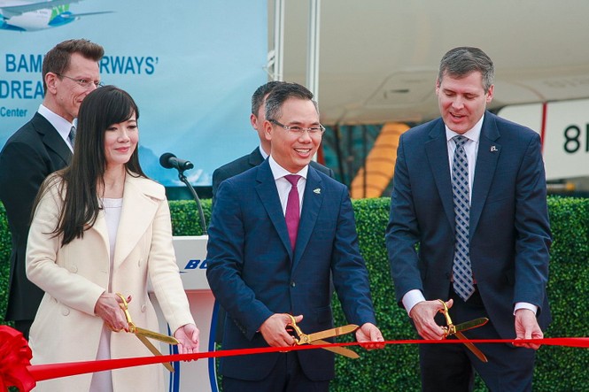 Boeing 787-9 Dreamliner đầu tiên cất cánh về với đội bay của Bamboo Airways - ảnh 2