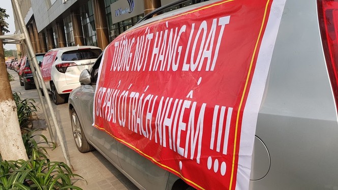 Bộ Xây dựng vào cuộc vụ chung cư Golden Palm bị nứt tường, thấm nước - ảnh 4