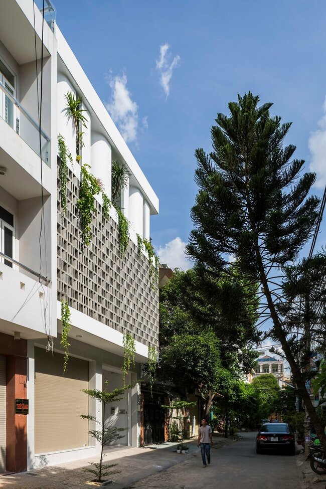 Ông bố Sài Gòn xây nhà đẹp như mơ tặng con gái rượu - ảnh 15