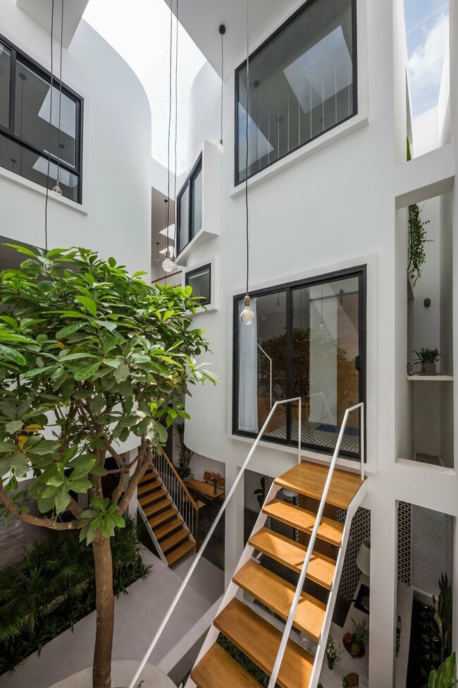 Ông bố Sài Gòn xây nhà đẹp như mơ tặng con gái rượu - ảnh 8