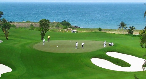 Nhiều ý kiến quanh việc Bắc Ninh xin làm sân golf cạnh sông Đuống - ảnh 1