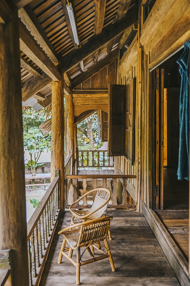 Mê mẩn khu nhà trên núi có ao đầy cá, vườn trĩu quả - ảnh 12