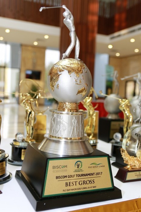 700 golf thủ tấp nập dự giải đấu có phần thưởng 20 tỷ đồng - ảnh 1