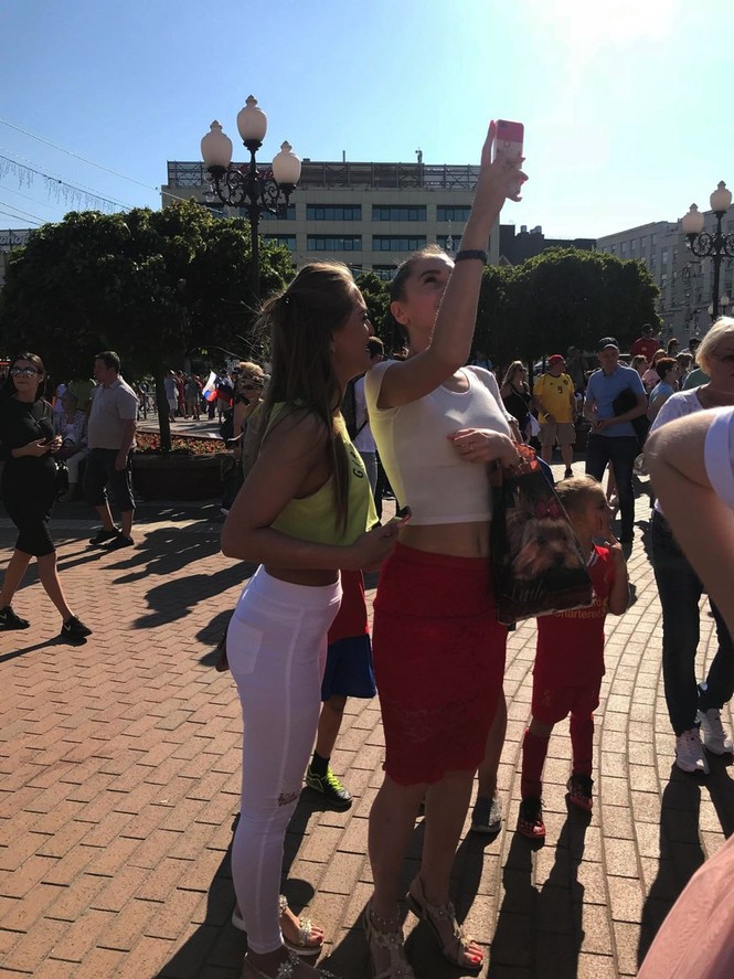 Tôi đi xem Anh, Bỉ... 'vờn nhau' ở World Cup - ảnh 8