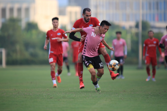 Chung kết Cup QG: Viettel lo Quang Hải, Hà Nội sợ trời mưa - ảnh 2 Chung kết Cup QG: Viettel lo Quang Hải, Hà Nội sợ trời mưa - ảnh 2