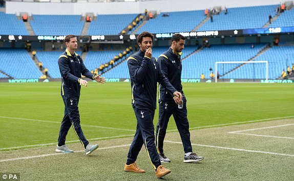 Aguero lập 'poker', Man City đại thắng Tottenham - ảnh 9