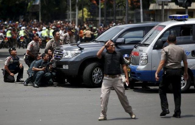 Tiêu diệt và bắt giữ 9 nghi phạm đánh bom rúng động Jakarta - ảnh 5