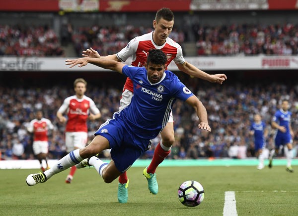 Arsenal vs Chelsea (3-0): Quá nhanh, quá nguy hiểm - ảnh 10