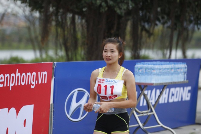 Việt dã Tiền Phong 2017: Quyết liệt và nhiều bất ngờ - ảnh 29