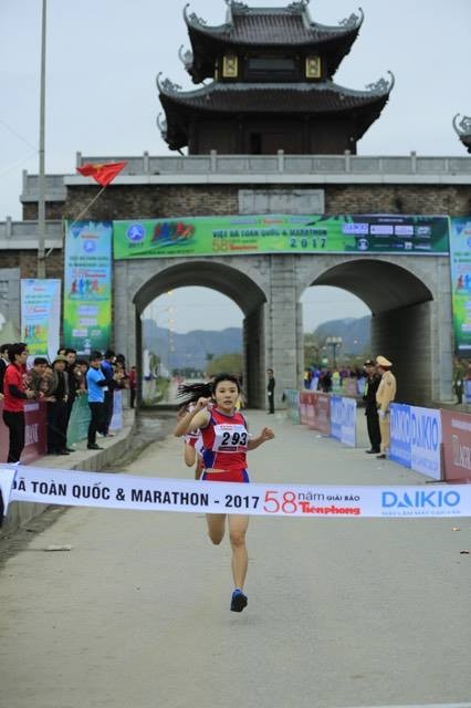 Việt dã Tiền Phong 2017: Quyết liệt và nhiều bất ngờ - ảnh 41