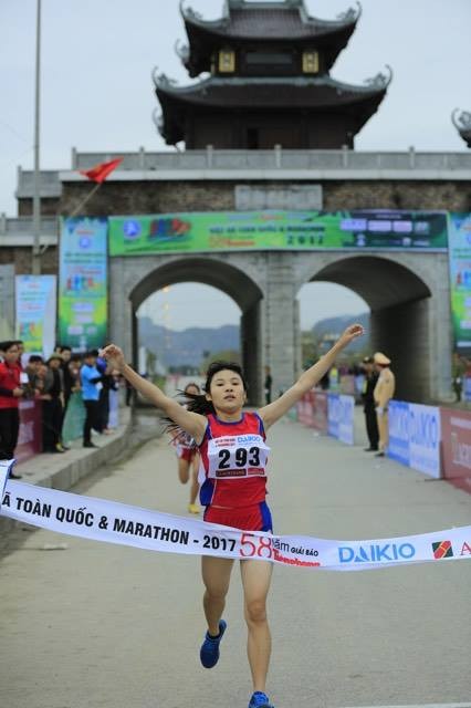 Việt dã Tiền Phong 2017: Quyết liệt và nhiều bất ngờ - ảnh 43