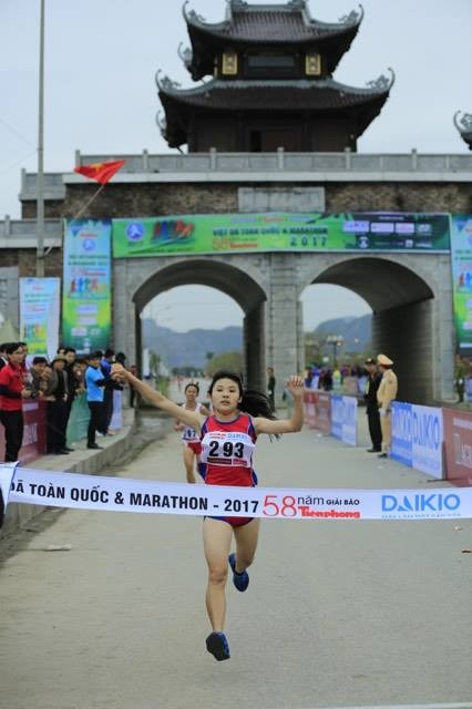 Việt dã Tiền Phong 2017: Quyết liệt và nhiều bất ngờ - ảnh 42