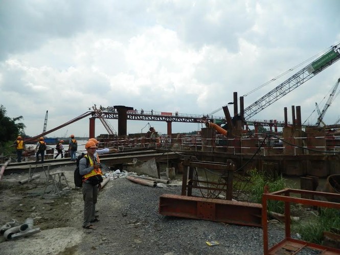 Trên công trường dự án chống ngập 10.000 tỷ đồng ở Sài Gòn - ảnh 1