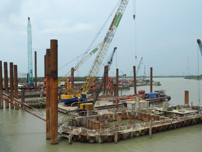 Trên công trường dự án chống ngập 10.000 tỷ đồng ở Sài Gòn - ảnh 4