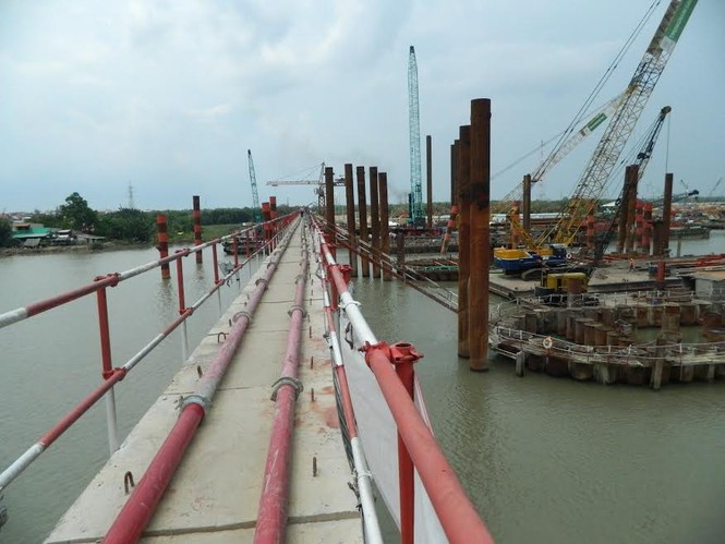 Trên công trường dự án chống ngập 10.000 tỷ đồng ở Sài Gòn - ảnh 6