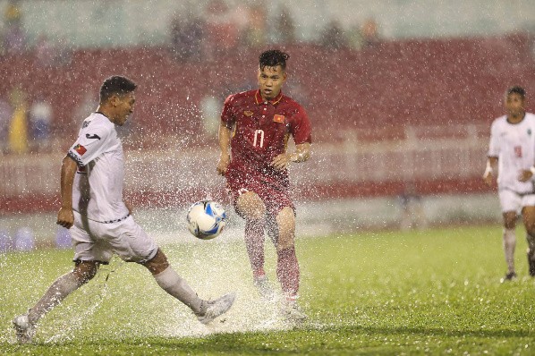 Công Phượng lập cú đúp, U22 Việt Nam thắng đậm Đông Timor - ảnh 8