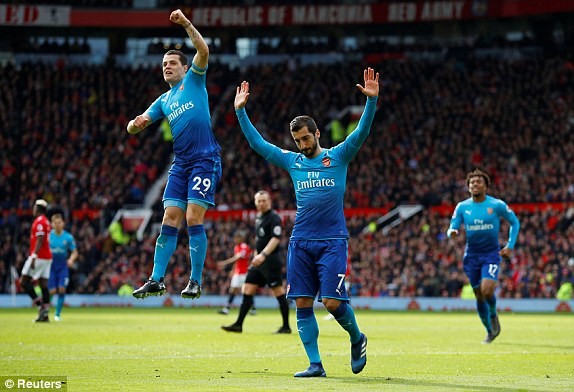 Dự bị lập công, M.U thắng nhọc Arsenal - ảnh 16